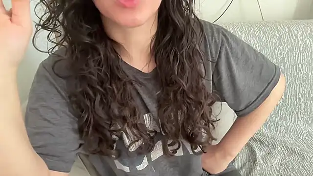 Snapshot of PLAYMATE6373 chatting on April 2026 12:42:01 PM PLAYMATE6373 online show from April 2026 12:42:01 PM