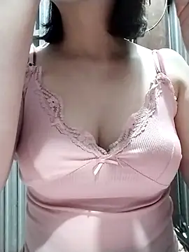 Niramiu online show from February 2026 12:13:02 PM