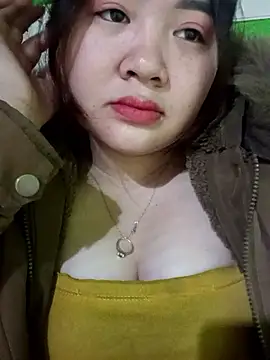 Bee-bgolden online show from December 2025 01:23:02 AM