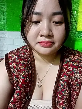 Bee-bgolden online show from December 2025 02:40:02 AM