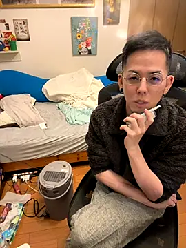 Snapshot of ippei0001 chatting on November 2025 02:01:02 AM ippei0001 online show from November 2025 02:01:02 AM