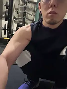 Snapshot of ippei0001 chatting on December 2025 04:13:01 PM ippei0001 online show from December 2025 04:13:01 PM