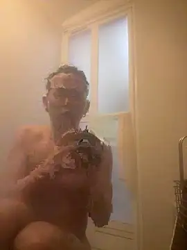 Snapshot of ippei0001 chatting on March 2026 05:51:02 PM ippei0001 online show from March 2026 05:51:02 PM