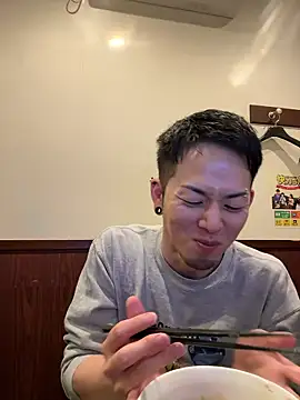 Snapshot of ippei0001 chatting on March 2026 03:59:01 PM ippei0001 online show from March 2026 03:59:01 PM