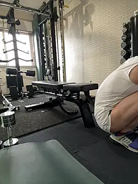 Snapshot of ippei0001 chatting on April 2026 07:09:01 AM ippei0001 online show from April 2026 07:09:01 AM