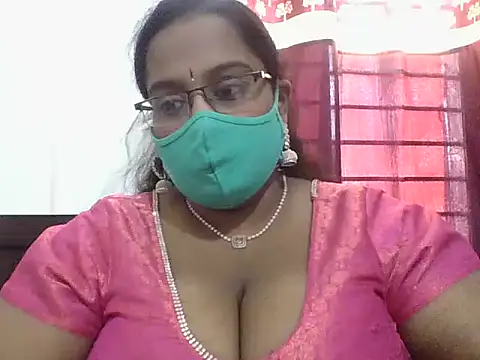 hootypriya online show from February 2026 12:11:01 PM