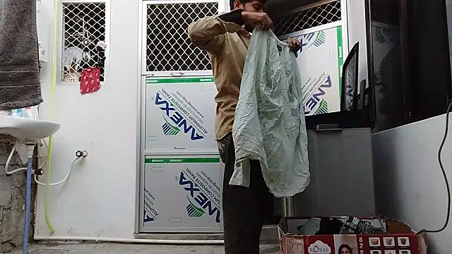 sageer097 online show from December 2025 07:23:01 AM