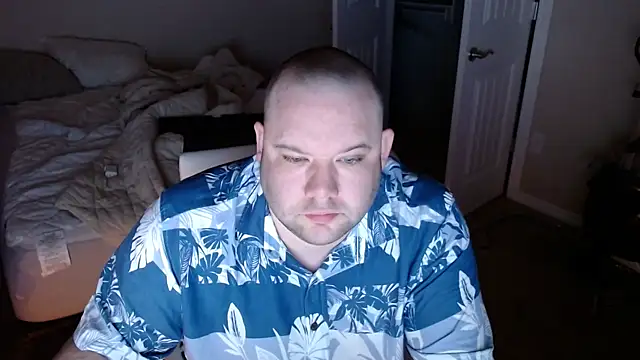 Snapshot of MegaChip chatting on March 2026 12:04:02 AM MegaChip online show from March 2026 12:04:02 AM