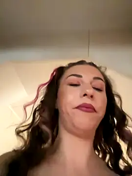 EdaQueen online show from November 2025 09:26:02 AM