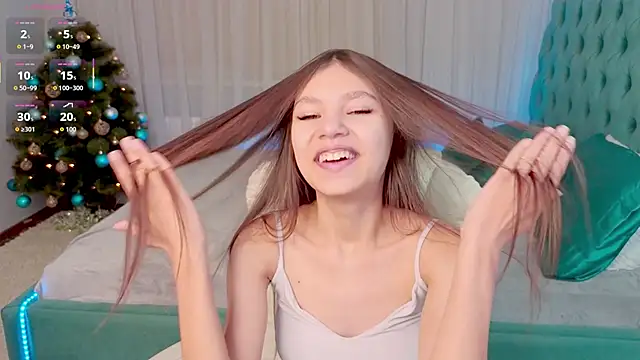 Little  Lunaa online show from December 2025 10:12:01 AM