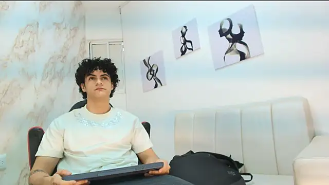 mikei banji online show from December 2025 08:49:02 PM