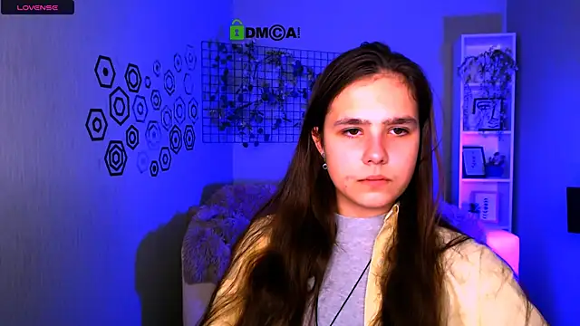 kelly may1 online show from November 2025 12:27:01 PM