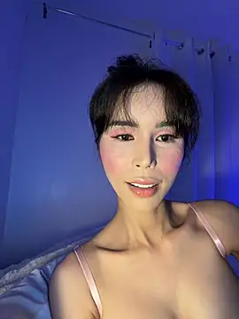 Snapshot of miss_ditey09 chatting on April 2026 09:39:33 PM miss ditey09 online show from April 2026 09:39:33 PM