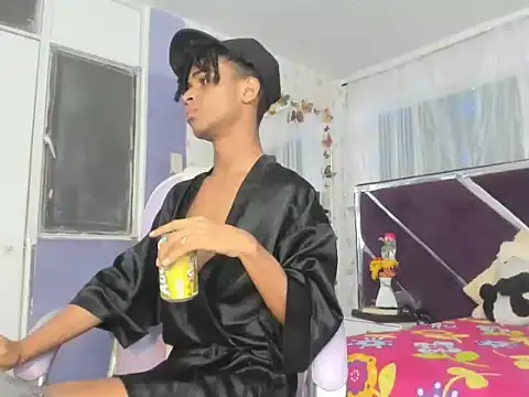 Santy bigcock 01 online show from November 2025 03:28:01 AM