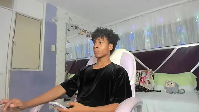 Santy bigcock 01 online show from March 2026 04:32:01 PM