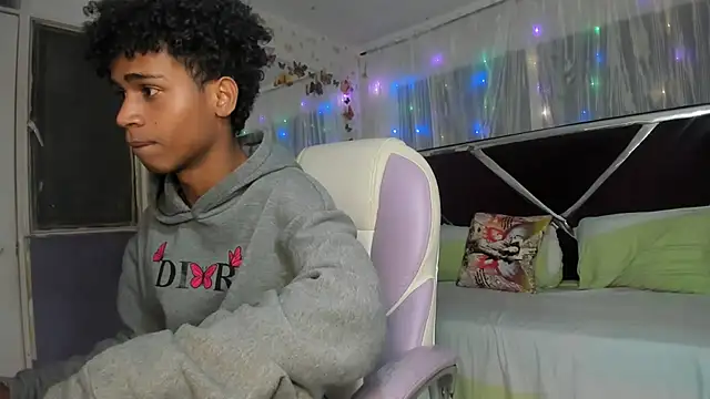 Santy bigcock 01 online show from March 2026 11:48:02 AM