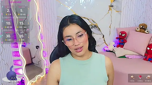 Snapshot of PEACHY_TAY chatting on June 2026 11:31:01 AM PEACHY TAY online show from June 2026 11:31:01 AM