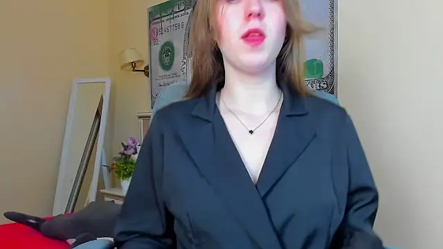 Nesie-Stoun online show from December 2025 09:39:02 AM