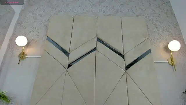 Snapshot of alana-silva chatting on November 2025 09:48:01 PM alana-silva online show from November 2025 09:48:01 PM