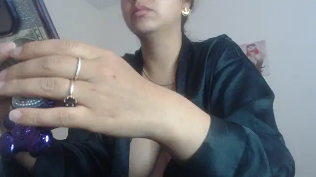 Snapshot of camila_rouswhyth chatting on April 2026 08:45:02 PM camila rouswhyth online show from April 2026 08:45:02 PM