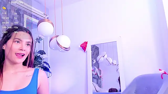 Snapshot of SaraAlvarezx chatting on December 2025 07:53:02 PM SaraAlvarezx online show from December 2025 07:53:02 PM