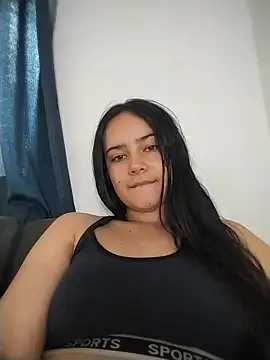 Snapshot of Zoe_Raven11 chatting on May 2026 01:52:02 PM Zoe Raven11 online show from May 2026 01:52:02 PM