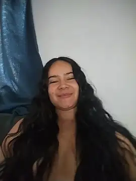 Snapshot of Zoe_Raven11 chatting on June 2026 04:40:01 PM Zoe Raven11 online show from June 2026 04:40:01 PM