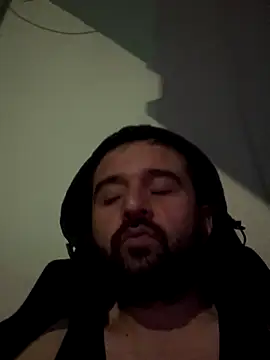 NiktirGit31 online show from November 2025 03:38:02 PM