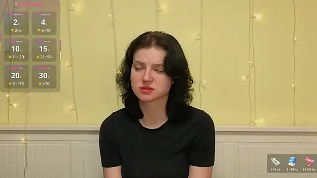 LatinaHuguenin online show from January 2026 07:12:01 AM