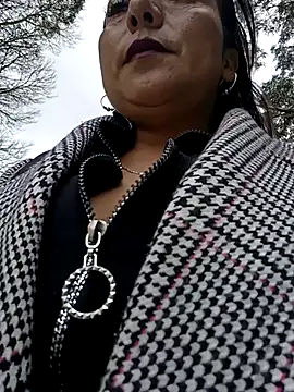 misshot 02 online show from November 2025 05:45:03 PM