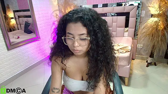 griselle rousse online show from February 2026 12:05:02 AM