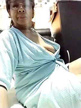 Marylinmiller online show from November 2025 02:50:02 PM