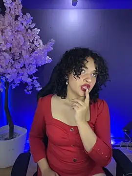 Snapshot of _sarahRose chatting on November 2025 04:36:01 AM sarahRose online show from November 2025 04:36:01 AM