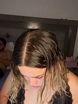 Annajoa online show from February 2026 07:18:01 PM