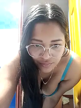 Luceroxxx7 online show from November 2025 05:41:02 AM