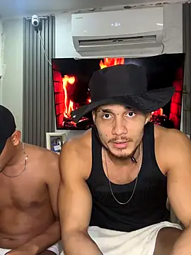 Tonny 2-2cm online show from November 2025 04:55:01 AM