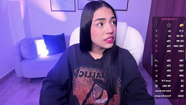 emma connor1 online show from November 2025 11:32:02 AM