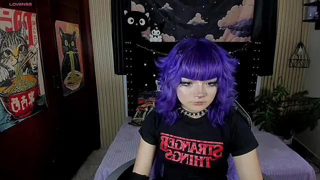 ravencollen online show from April 2026 11:27:02 PM