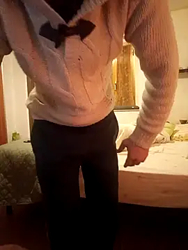 Snapshot of MacabretteAndMalaky chatting on March 2026 08:20:02 PM MacabretteAndMalaky online show from March 2026 08:20:02 PM