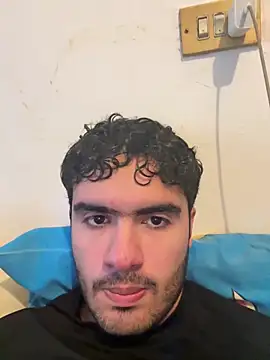 Snapshot of Leoncitooo987 chatting on November 2025 07:39:02 PM Leoncitooo987 online show from November 2025 07:39:02 PM