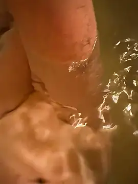 houkeiboy78 online show from April 2026 10:18:02 AM