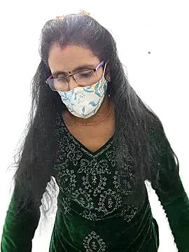 sanjana077 online show from February 2026 05:14:02 AM