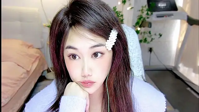 Snapshot of tutumissy chatting on November 2025 06:38:02 AM tutumissy online show from November 2025 06:38:02 AM