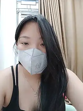 Snapshot of linh-xinh18 chatting on July 2026 11:45:02 AM linh-xinh18 online show from July 2026 11:45:02 AM