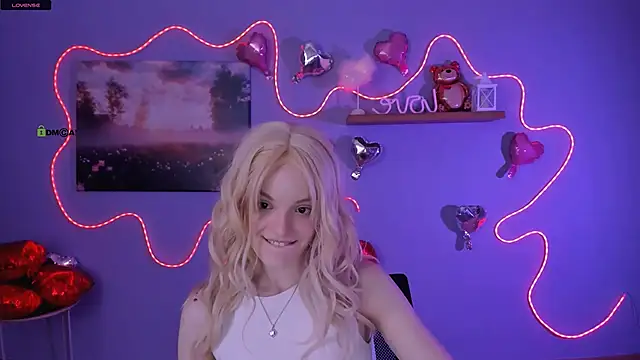 mia starrr  online show from February 2026 07:56:01 PM