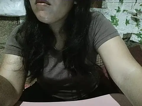 Snapshot of fluffy_raa chatting on July 2026 01:15:02 PM fluffy raa online show from July 2026 01:15:02 PM