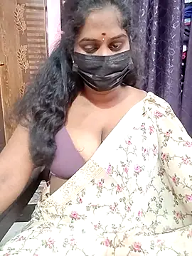 Keerthee  online show from November 2025 05:29:02 AM