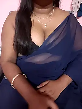 Keerthee  online show from December 2025 05:30:01 PM