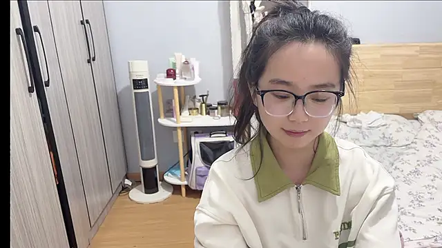 Hmm 0303 online show from February 2026 04:37:02 PM