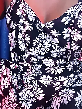 Snapshot of Rihasna chatting on November 2025 02:06:01 PM Rihasna online show from November 2025 02:06:01 PM